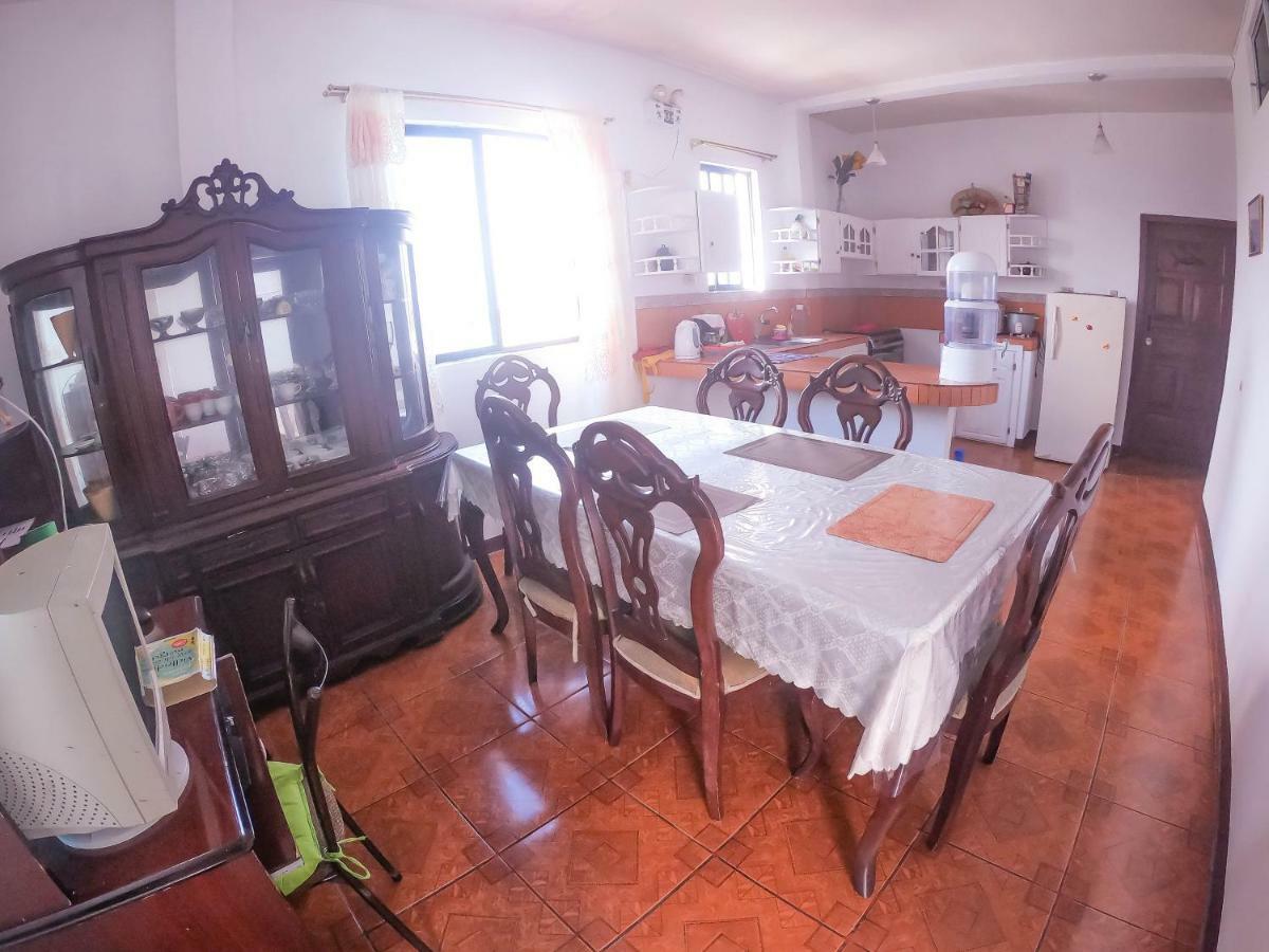 Tintorera Guest House Puerto Ayora  Esterno foto